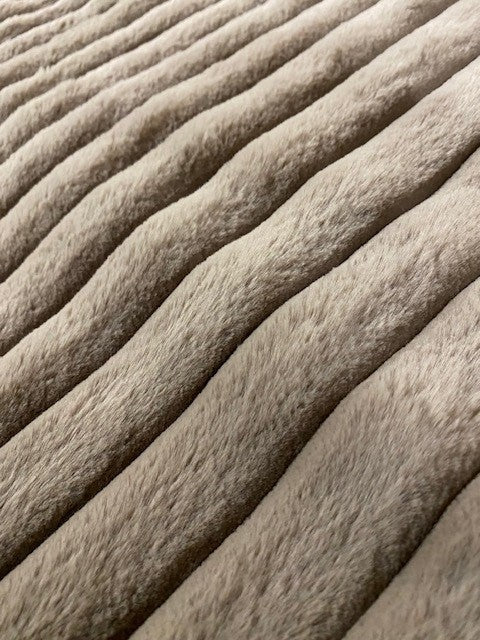 Wellness tæppe med fyld | Beige "fløjl"