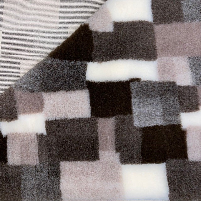 Vetbed | Brun Patchwork | Skridsikker