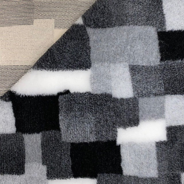 Vetbed | Grå Patchwork | Skridsikker
