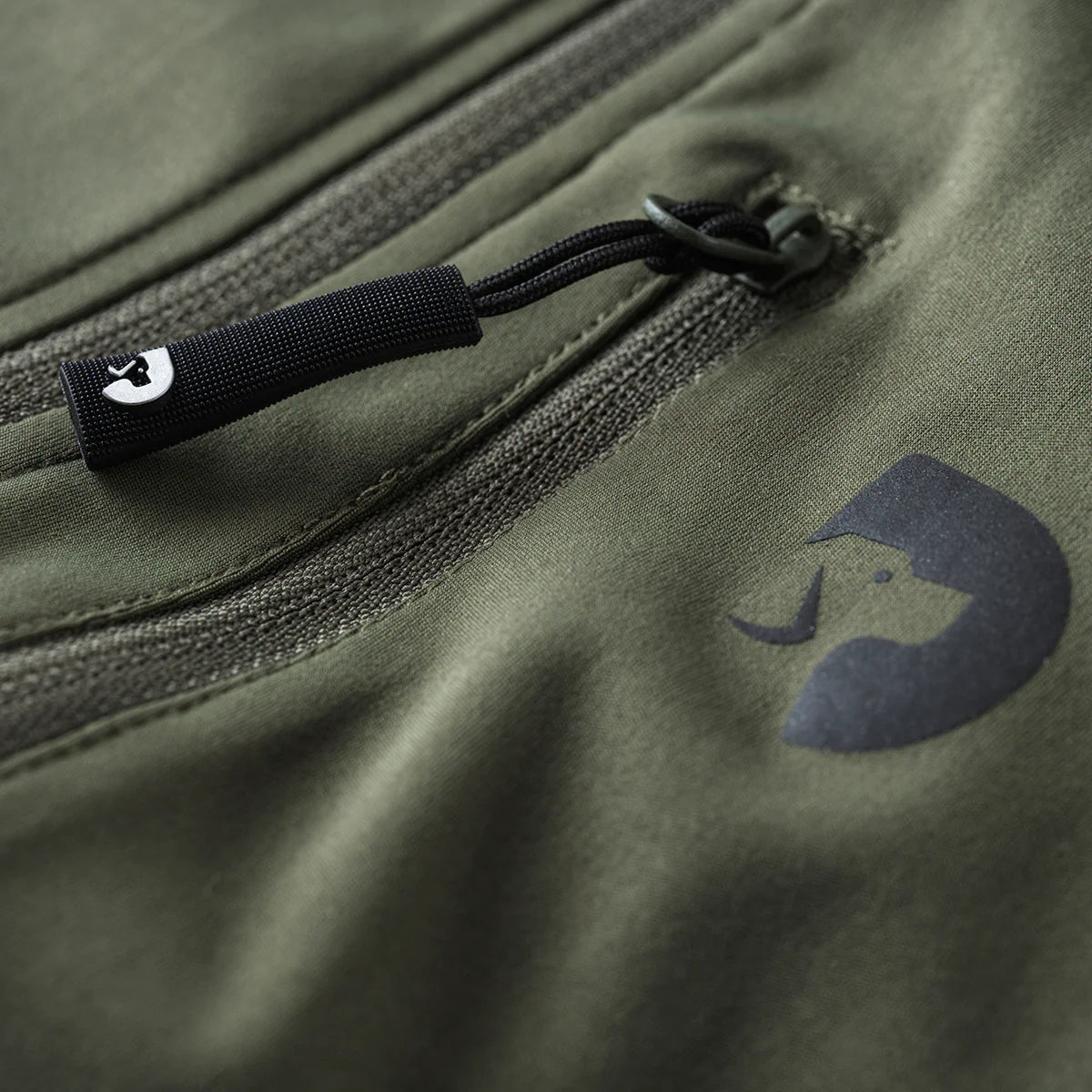 DC | FeelFree Dog Walker Zip Jacket | Beetle | Leo