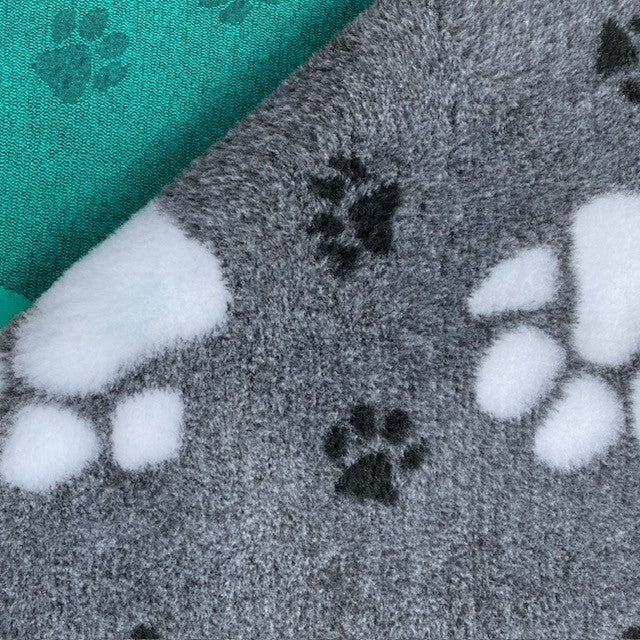 Vetbed | Koksgrå m. Hvid Pote (stor) | Grøn Bagside