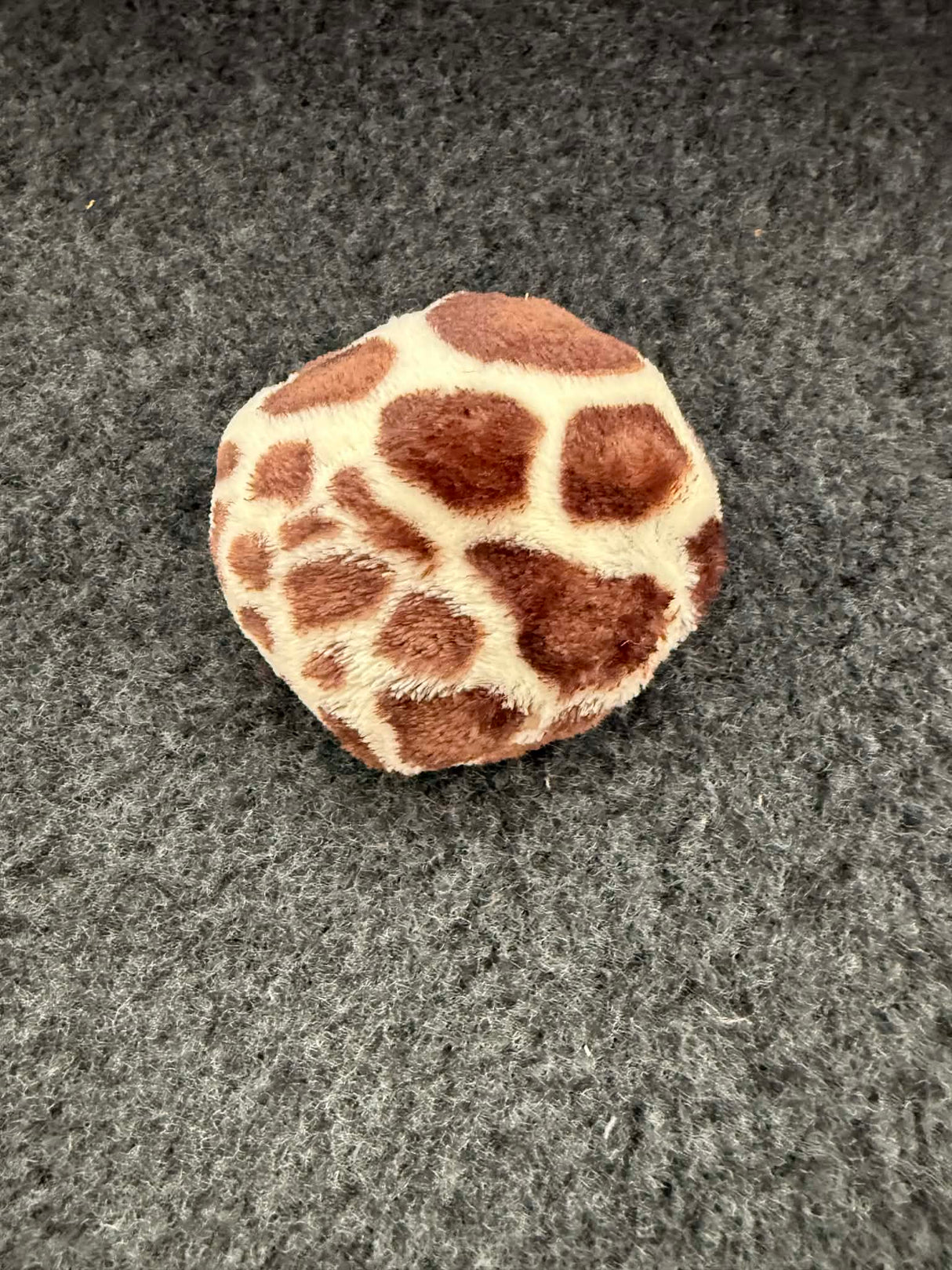 Wellness legetøj | Rund pude | Giraf | Små