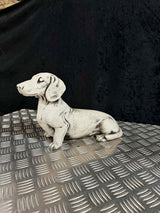 Betonfigur | Gravhund (Glathåret) | 24 cm
