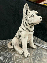 Betonfigur | Schæfer hvalp | 41,5 cm